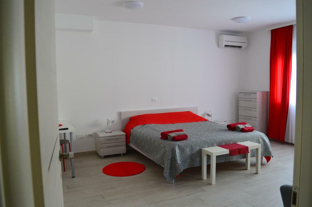 Margherita'S Room 罗维尼 外观 照片